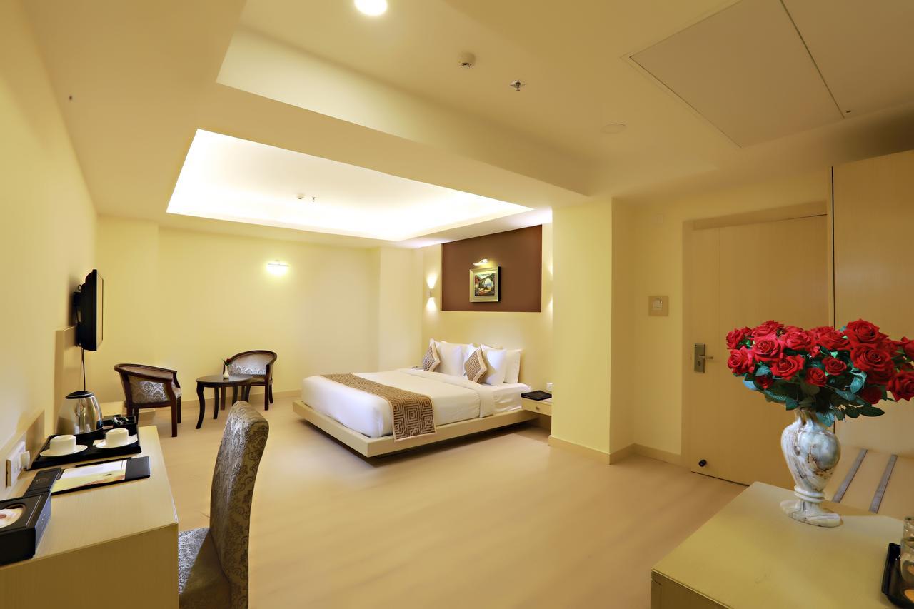 Hotel Patliputra Continental Patna  Zewnętrze zdjęcie