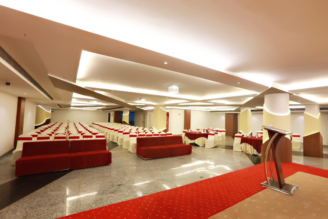Hotel Patliputra Continental Patna  Zewnętrze zdjęcie