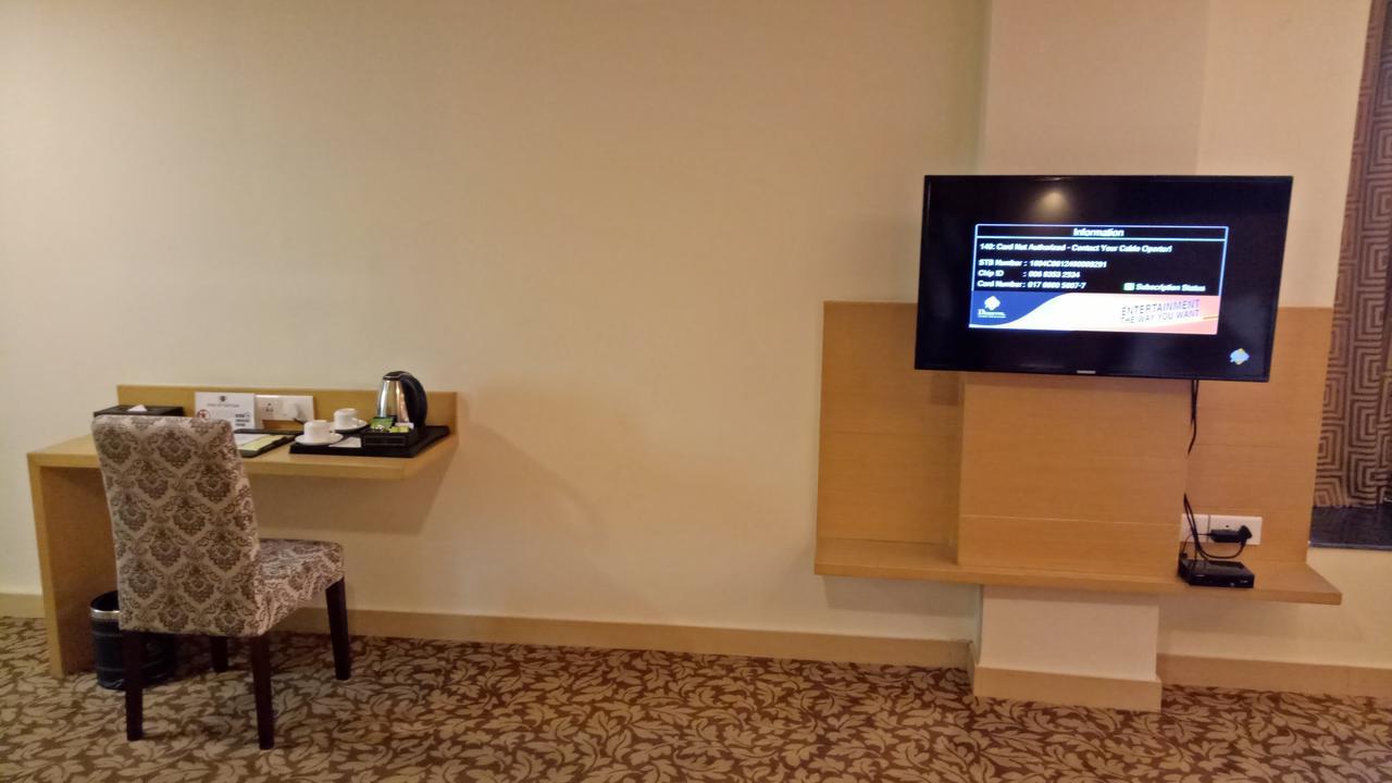 Hotel Patliputra Continental Patna  Zewnętrze zdjęcie