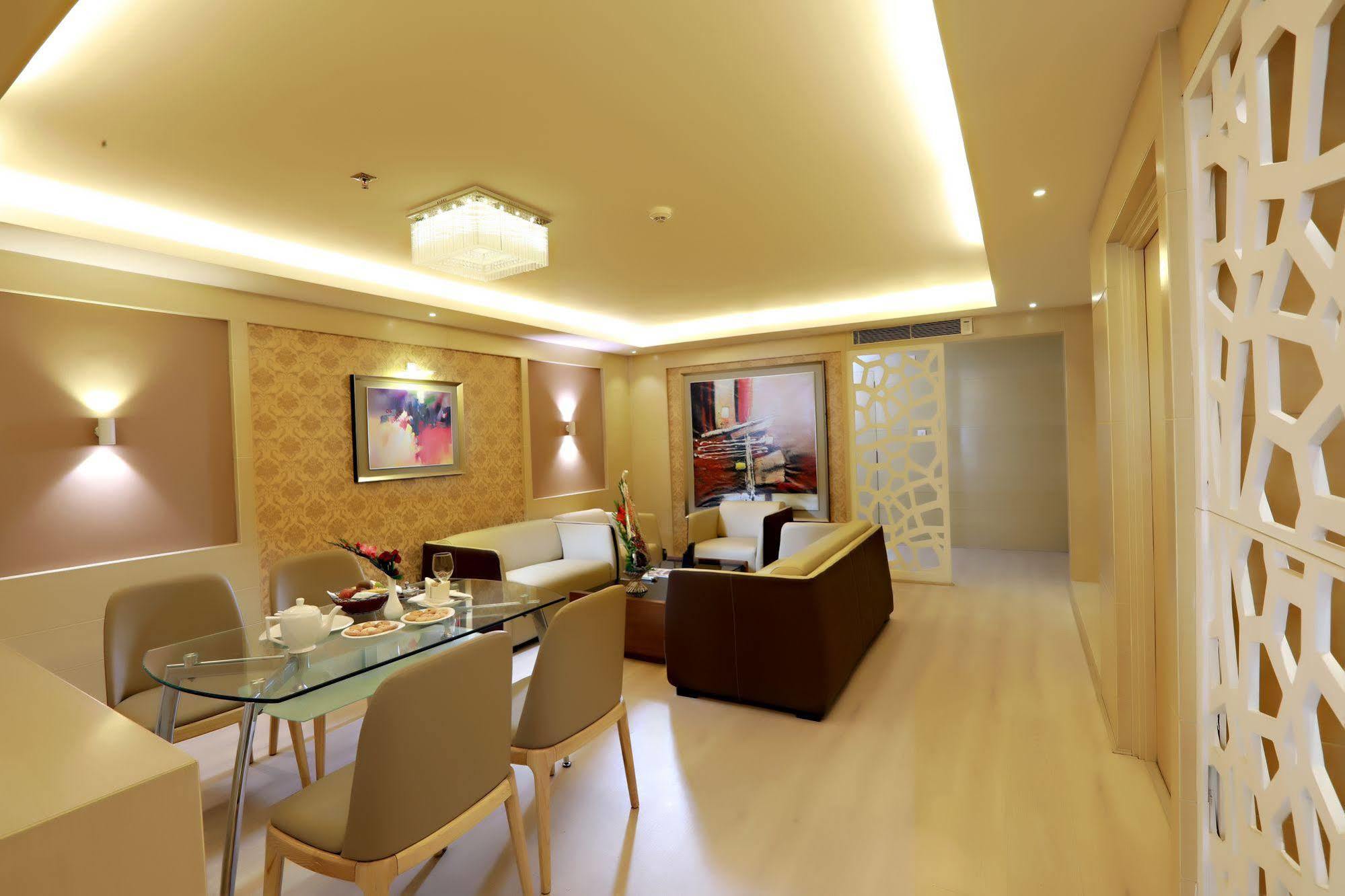 Hotel Patliputra Continental Patna  Zewnętrze zdjęcie